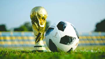 央视拒签天价版权，FIFA正在亲手毁掉世界杯｜乐鱼体育官网（配图示意）